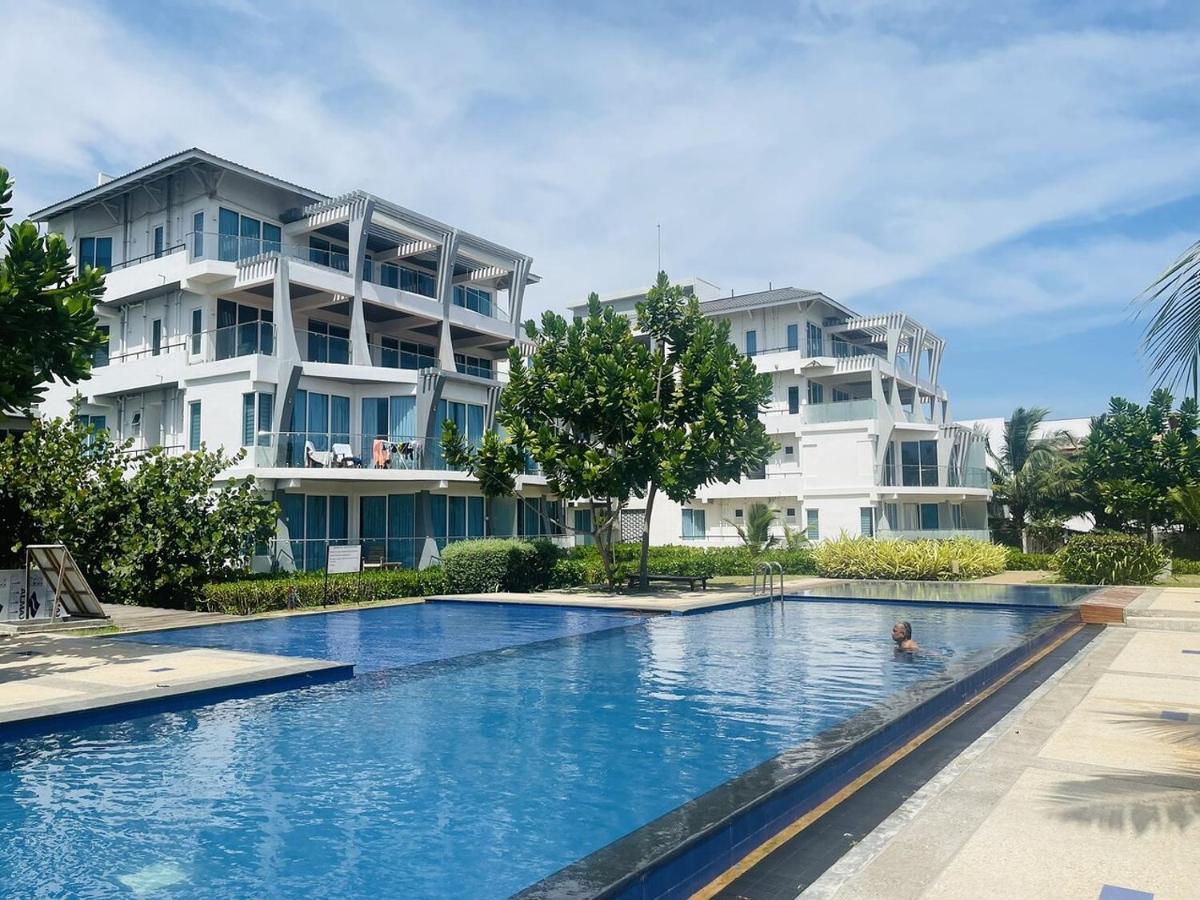 Trincomalee Ocean Front Condos Luaran gambar