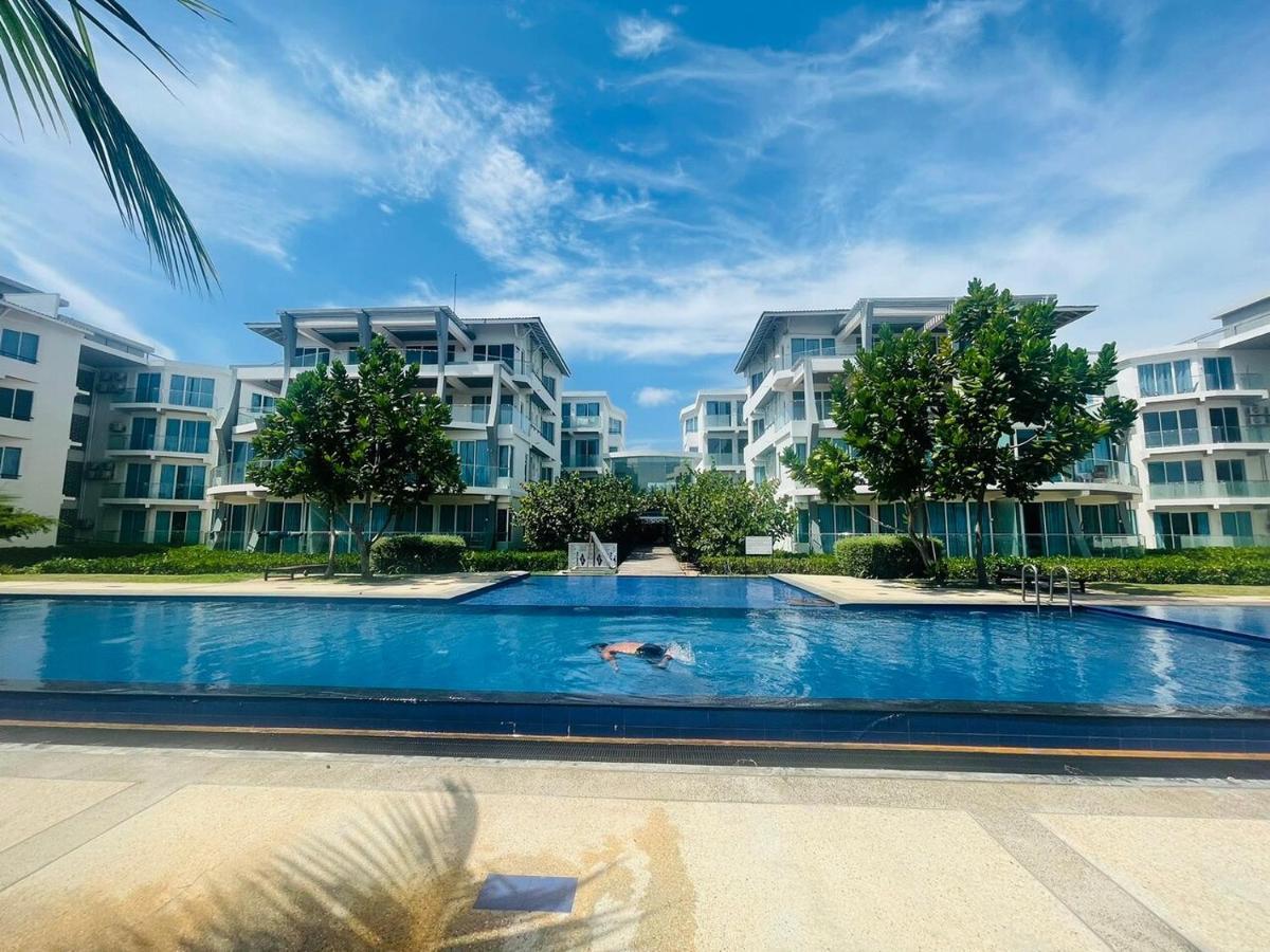 Trincomalee Ocean Front Condos Luaran gambar