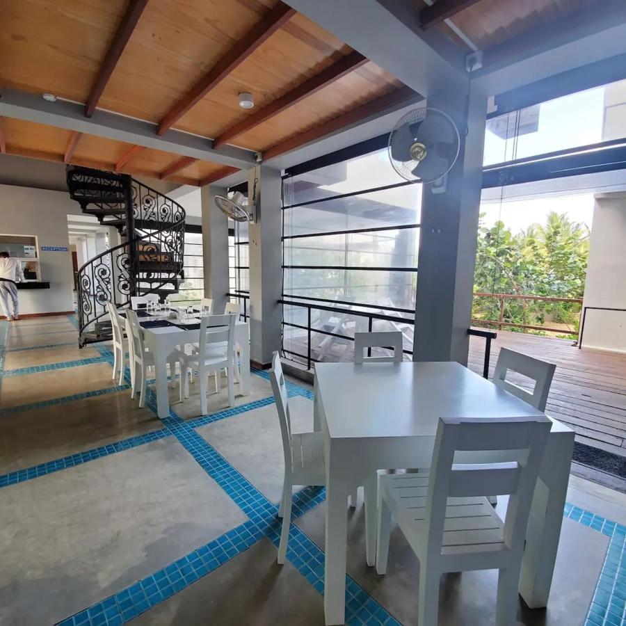 Trincomalee Ocean Front Condos Luaran gambar